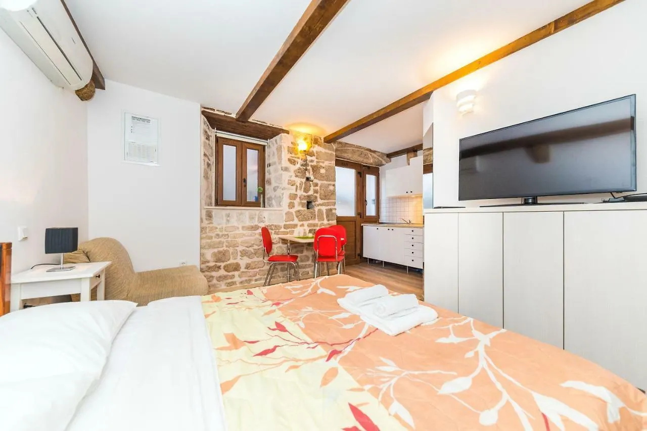 First Vestibul Apartment Split